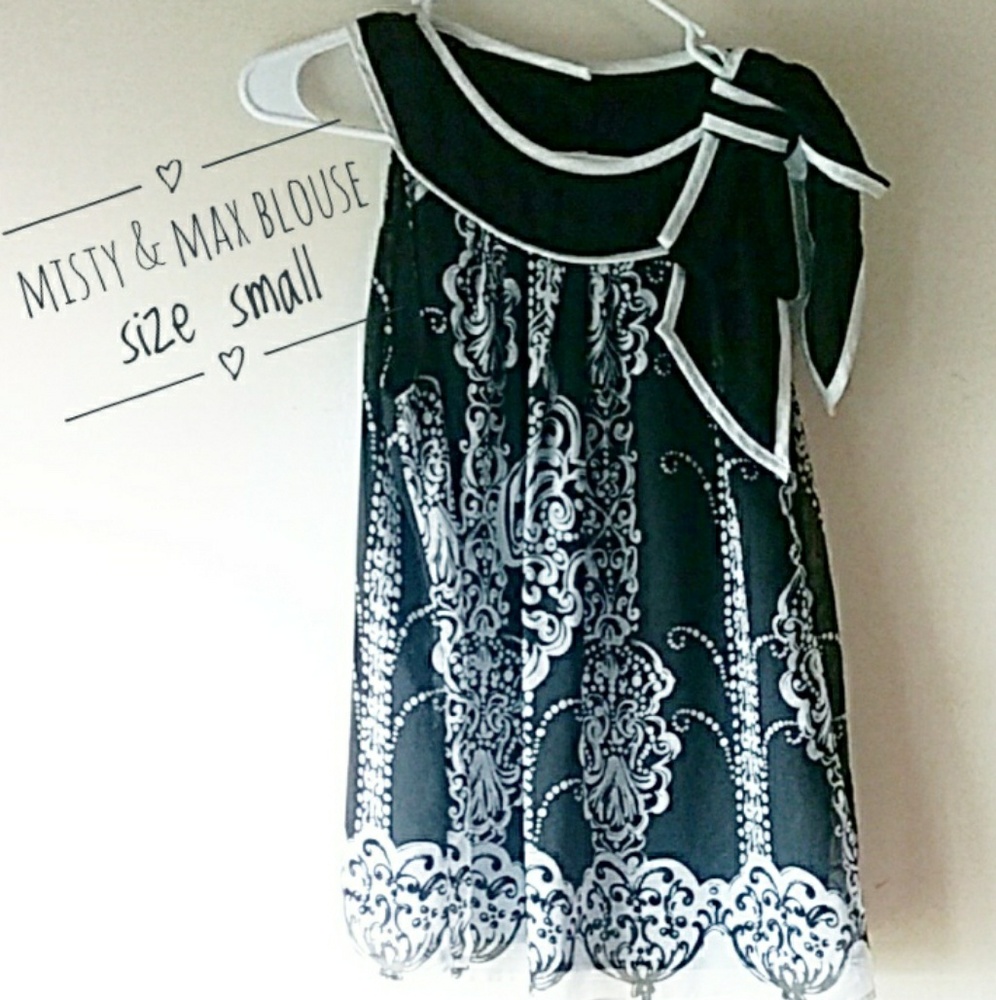 Misty & Max Sleeveless Black and White Blouse - Picture 5 of 5